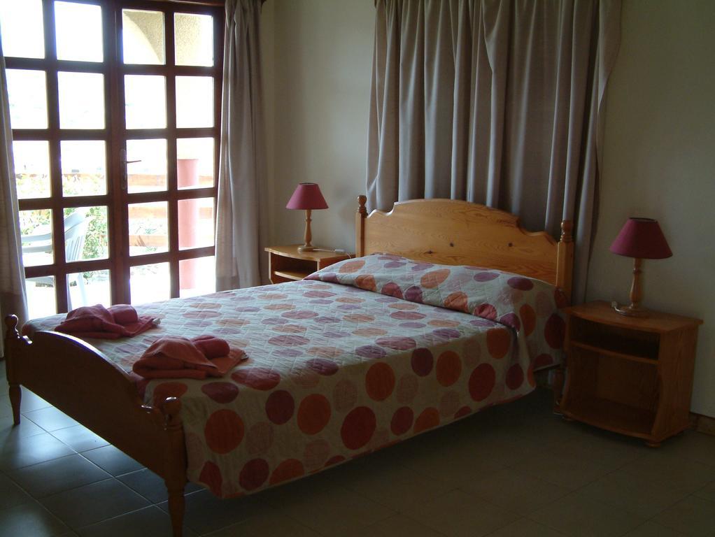 Pelekanos Apartments Pissouri Zimmer foto